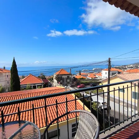 Telo Vila Funchal (Madeira)